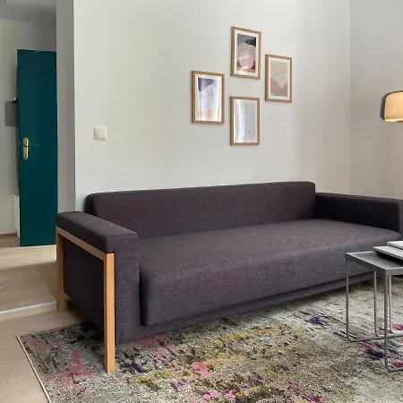 公寓 Steiner - In - Out 滨湖采尔