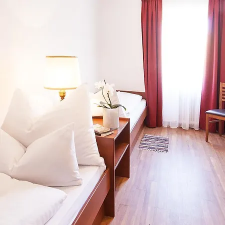 公寓 Steiner - In - Out 滨湖采尔