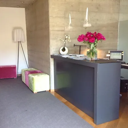 Steiner - In - Out Appartement *