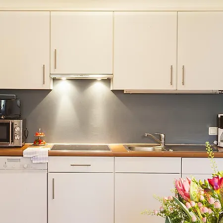 Steiner - In - Out Целль-ам-Зе